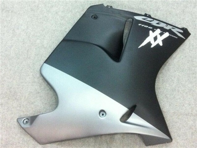 1996-2007 Matte Black Silver Honda CBR1100XX Motorcycle Fairings UK Stores