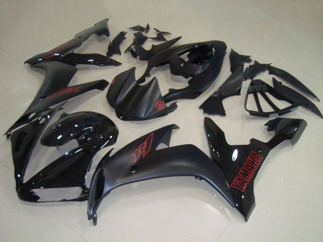 2004-2006 Glossy Black Matte Black Red Yamaha YZF R1 Motorcycle Fairings UK Stores