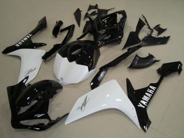 2007-2008 White Black Yamaha YZF R1 Motorcycle Fairings UK Stores