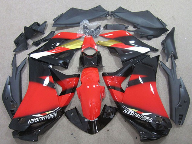 2011-2016 Red Gold Glossy Black Honda CBR125R Motorcycle Fairings UK Stores