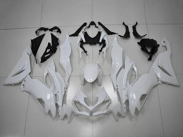 2019-2022 White Kawasaki ZX6R Motorcycle Fairings UK Stores