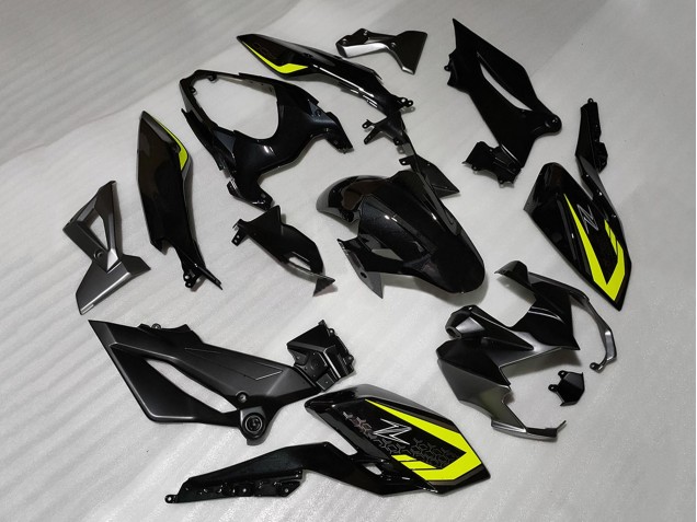 2018-2024 Black Yellow Kawasaki Z400 Motorcycle Fairings UK Stores