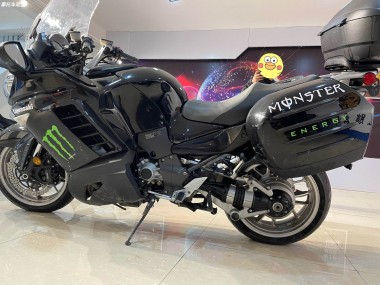 2007-2009 Black Monster Kawasaki GTR1400/ZG1400 Motorcycle Fairings UK Stores