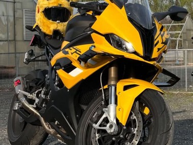 2023-2024 Glossy Yellow BMW S1000RR Motorcycle Fairings UK Stores
