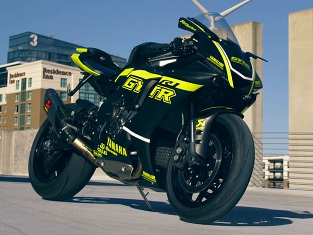 2020-2025 Glossy Black Fluorescent Yellow Yamaha YZF 1000 R1 Motorcycle Fairings UK Stores
