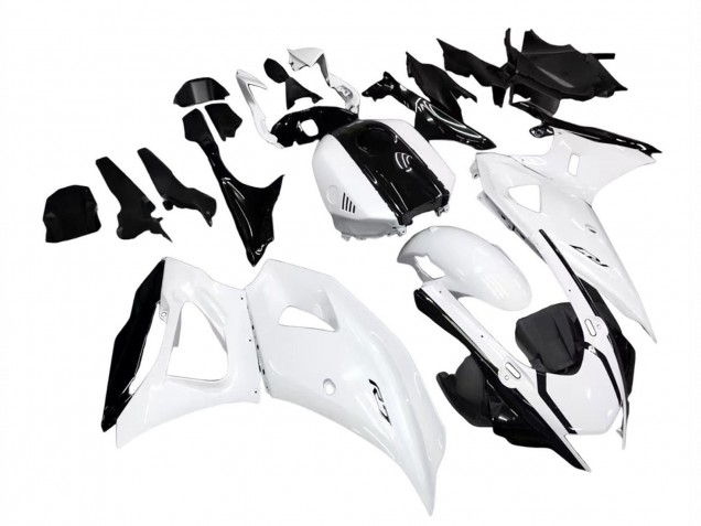 2021-2024 Glossy White Yamaha YZF R7 Motorcycle Fairings UK Stores