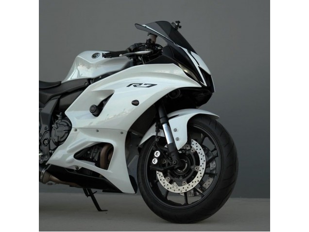2021-2024 Glossy White Yamaha YZF R7 Motorcycle Fairings UK Stores