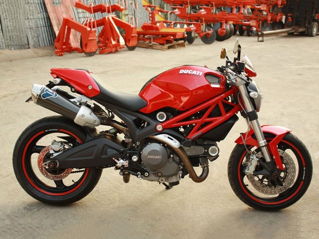 2008-2012 Red White Ducati Monster 696 796 1100 1100S Motorcycle Fairings UK Stores