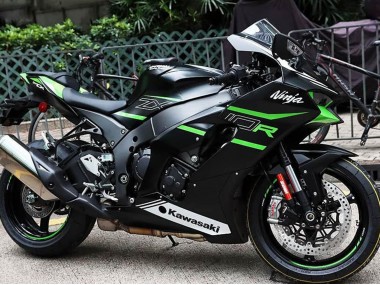 2021-2025 Black Green White Kawasaki ZX10R Motorcycle Fairings UK Stores