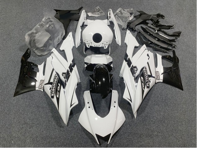 2022-2024 White Glossy Black Yamaha YZF R3/R25 Motorcycle Fairings UK Stores