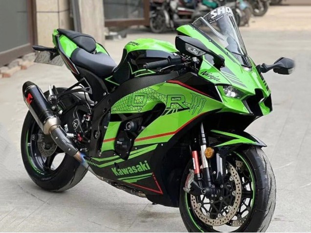 2021-2026 Green Black Red Stripe Kawasaki ZX10R Motorcycle Fairings UK Stores