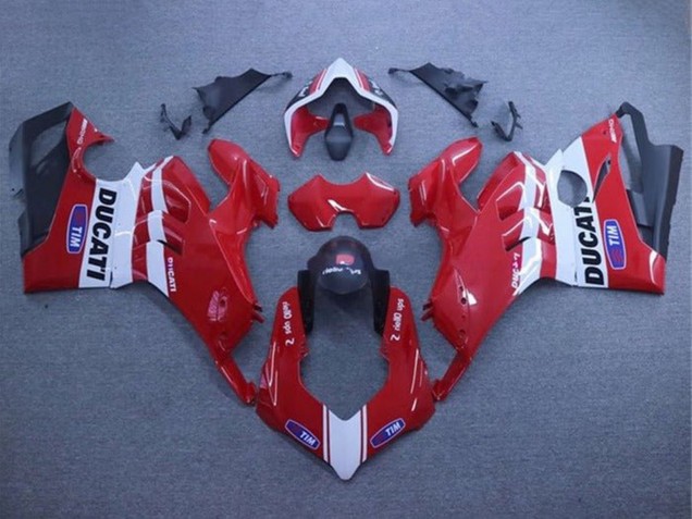 2020-2021 White Red Matte Black Tim Ducati Panigale V4 V4S Motorcycle Fairings UK Stores
