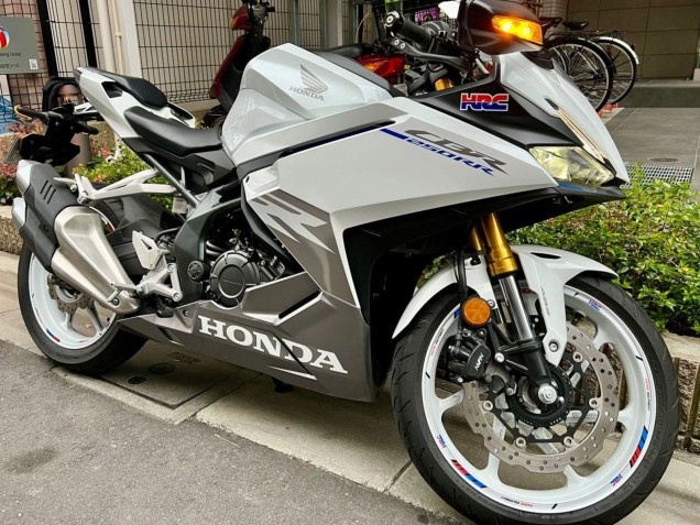 2023-2024 Silver Grey Honda CBR250RR Motorcycle Fairings UK Stores