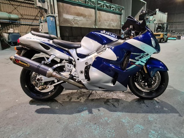 1996-2007 Blue White Suzuki GSXR 1300 Hayabusa Motorcycle Fairings UK Stores