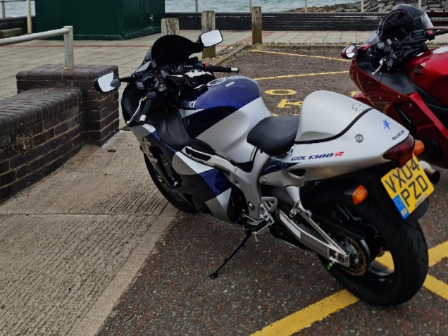 1996-2007 Blue White Suzuki GSXR 1300 Hayabusa Motorcycle Fairings UK Stores
