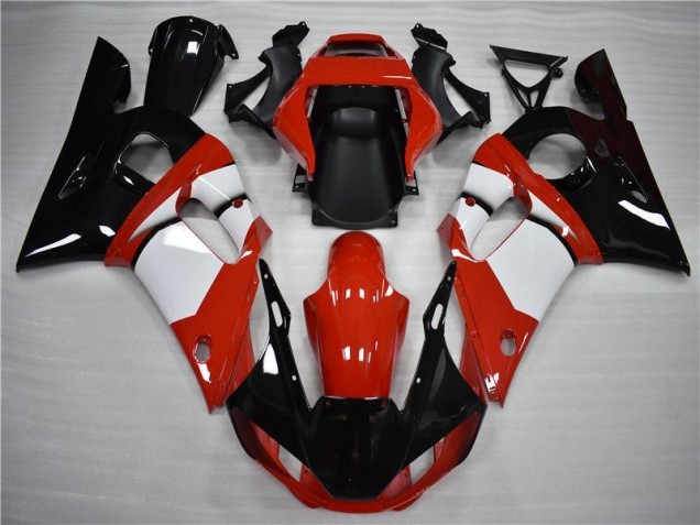 1998-2002 Black White Yamaha YZF R6 Motorbike Fairing UK Stores 1998-2002 Black White Yamaha YZF R6 Motorbike Fairing UK Stores