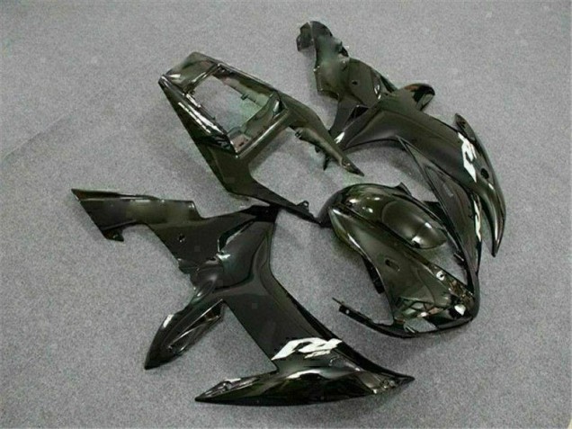 2002-2003 Black Yamaha YZF R1 Motorcycle Fairing UK Stores 2002-2003 Black Yamaha YZF R1 Motorcycle Fairing UK Stores