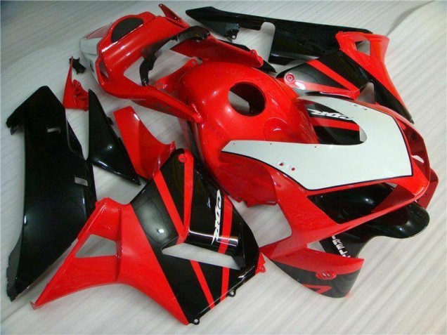 2003-2004 Red Honda CBR600RR Motorbike Fairing UK Stores 2003-2004 Red Honda CBR600RR Motorbike Fairing UK Stores