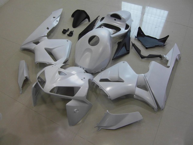2005-2006 White Honda CBR600RR Motorcycle Fairings Kit UK Stores 2005-2006 White Honda CBR600RR Motorcycle Fairings Kit UK Stores