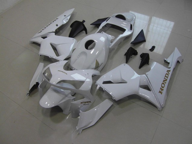 2005-2006 White Honda CBR600RR Motorcycle Fairings & Bodywork UK Stores 2005-2006 White Honda CBR600RR Motorcycle Fairings & Bodywork UK Stores