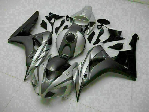 2006-2007 Silver Honda CBR1000RR Motorbike Fairing UK Stores 2006-2007 Silver Honda CBR1000RR Motorbike Fairing UK Stores