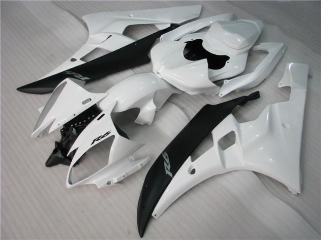 2006-2007 White Black Yamaha YZF R6 Motorcycle Bodywork UK Stores 2006-2007 White Black Yamaha YZF R6 Motorcycle Bodywork UK Stores