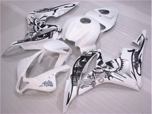 2007-2008 Black White Honda CBR600RR Replacement Motorcycle Fairings UK Stores 2007-2008 Black White Honda CBR600RR Replacement Motorcycle Fairings UK Stores