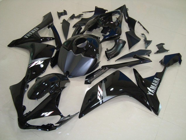 2007-2008 Glossy Black White Yamaha YZF R1 Bike Fairings UK Stores 2007-2008 Glossy Black White Yamaha YZF R1 Bike Fairings UK Stores