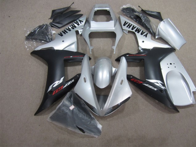 2002-2003 Black Silver Yamaha YZF R1 Motorbike Fairing Kits UK Stores 2002-2003 Black Silver Yamaha YZF R1 Motorbike Fairing Kits UK Stores