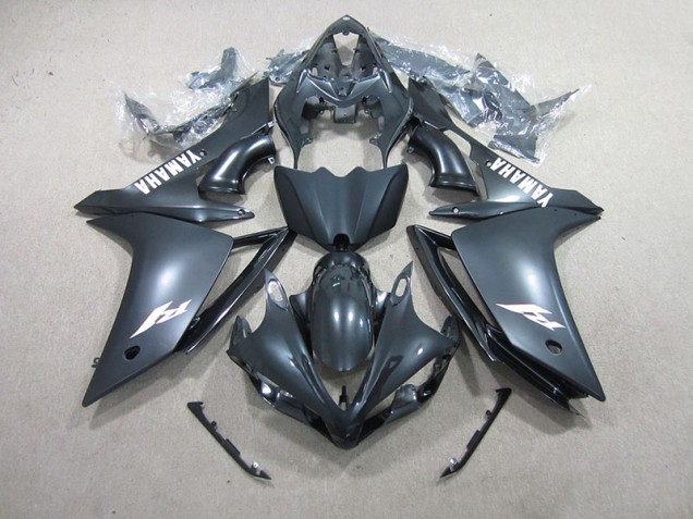 2007-2008 Black White Decal Yamaha YZF R1 Motorbike Fairing UK Stores 2007-2008 Black White Decal Yamaha YZF R1 Motorbike Fairing UK Stores