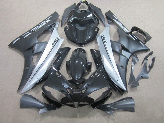 2006-2007 Silver Black Yamaha YZF R6 Replacement Fairings UK Stores 2006-2007 Silver Black Yamaha YZF R6 Replacement Fairings UK Stores